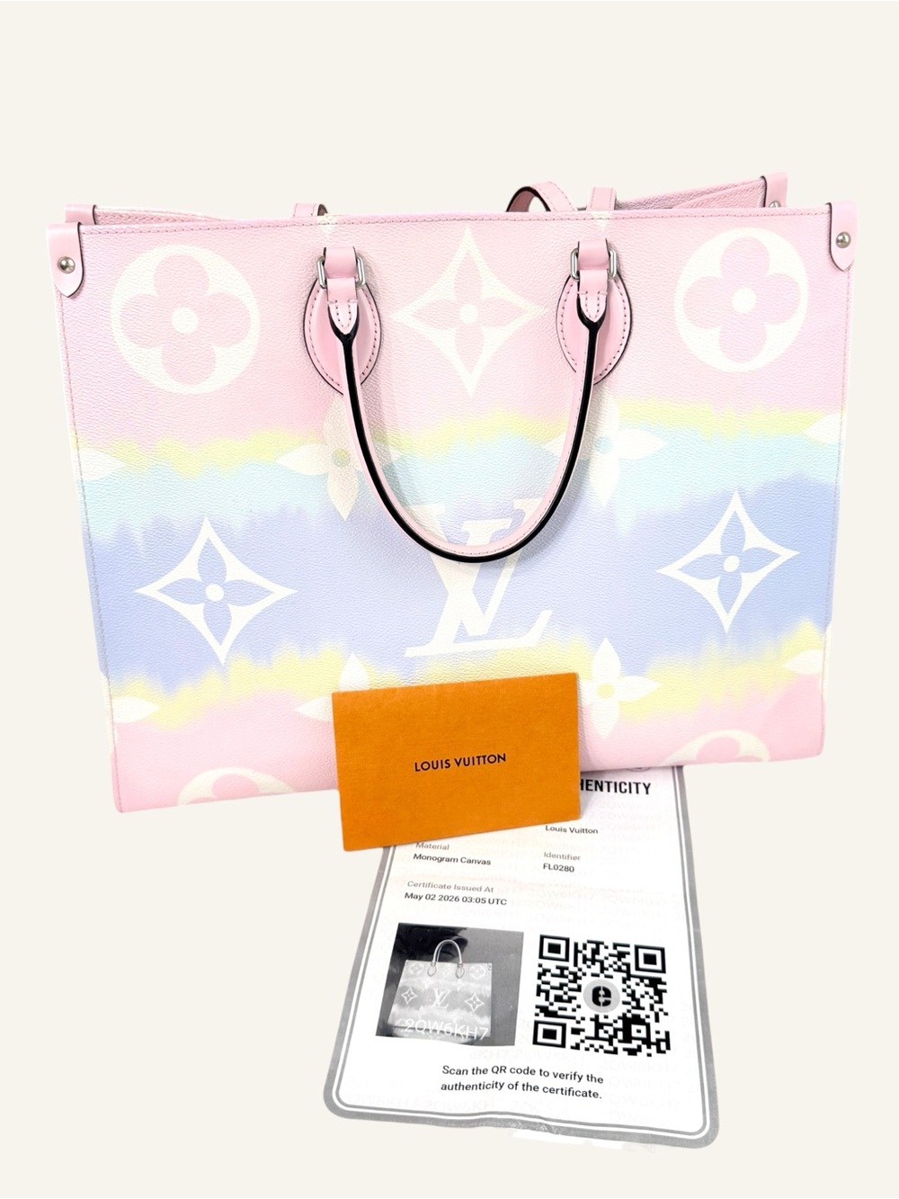 Louis Vuitton Onthego GM By The Pool Pink Blue Pastel Monogram Tote - Picture 3 of 14